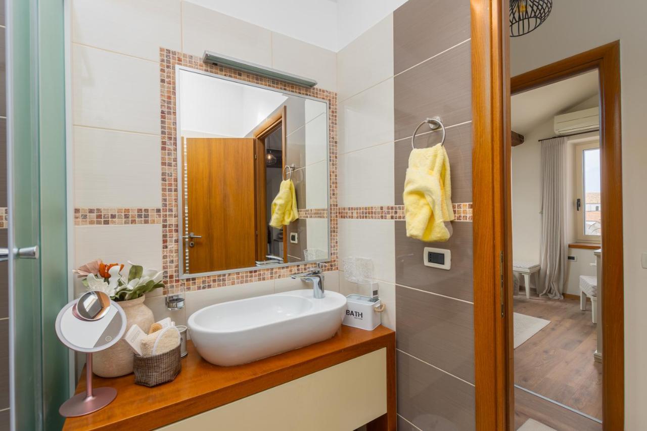 Exclusive Seafront Bacchus Apartment Poreč Exterior foto